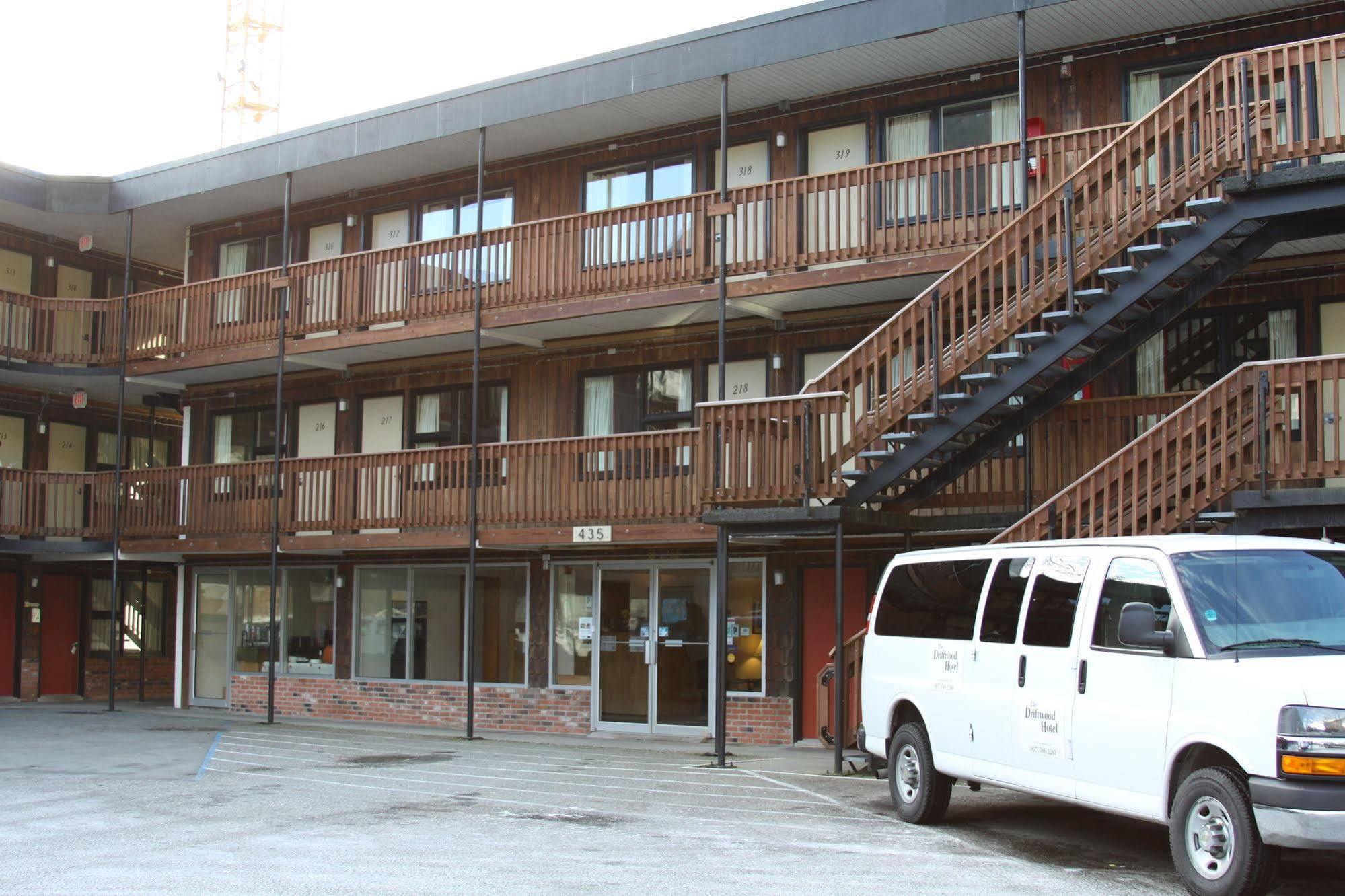 The Driftwood Lodge Juneau Buitenkant foto